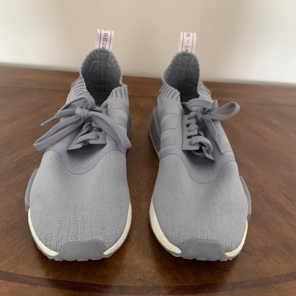 GREY WOMAN NMD ADIDAS SNEAKERS - Picture 3 of 3